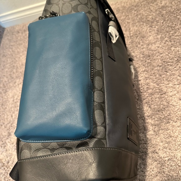 Brand New - Coach Ranger Backpack with Signature Canvas Pieced Patchwork - Picture 4 of 9